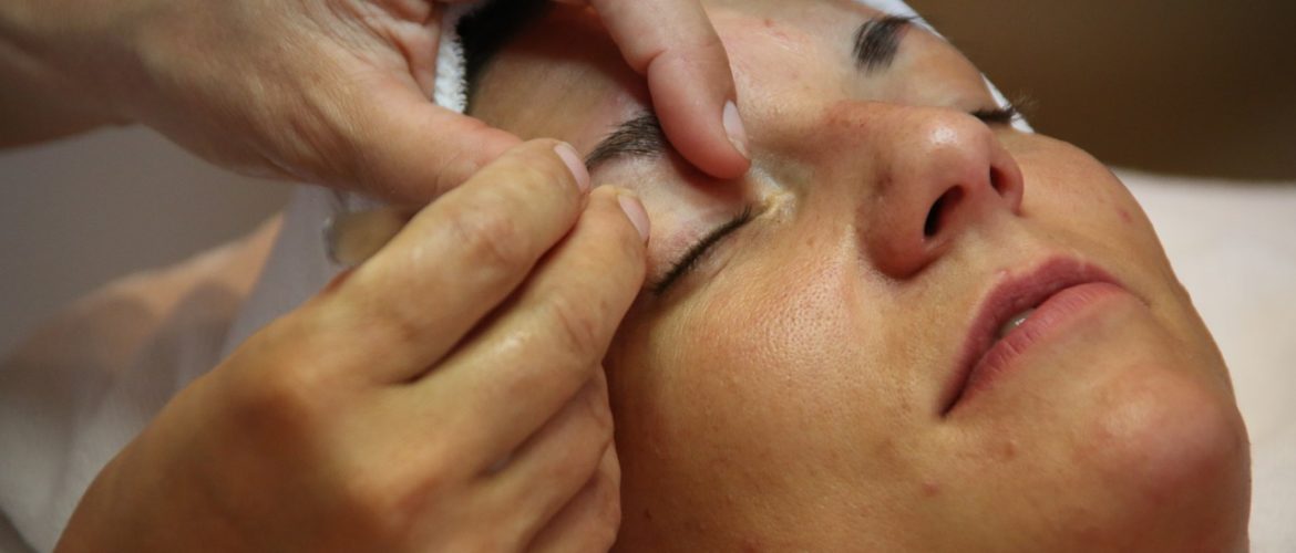 Skuteczny sposób na depilację twarzy