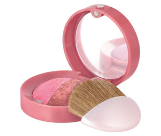 Jakie są rodzaje różu do policzków?