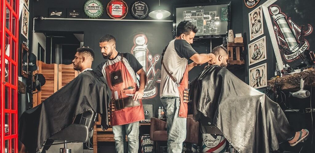 Jak wybrać peleryny fryzjerskie?