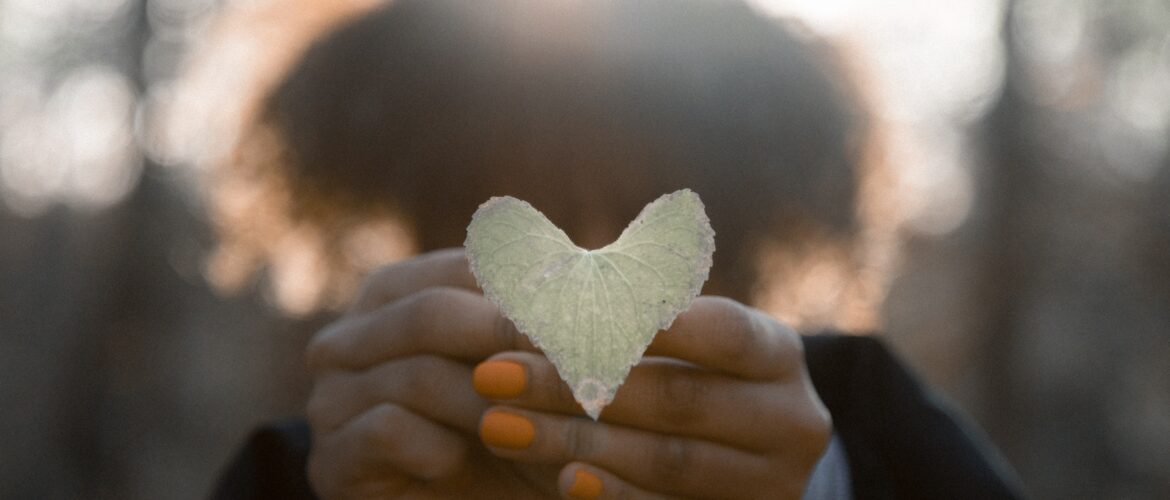 Profesjonalny manicure SPA: przygotowania i etapy wykonywania